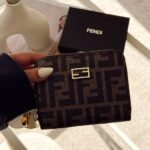 جزدان فاندي شامل علبه