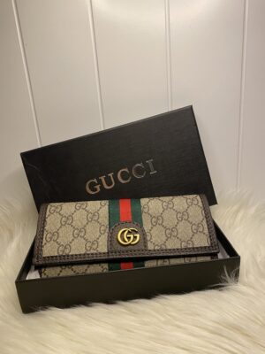 جزدان GG حجم كبير