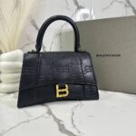 بلنسياجا اسود شامل علبه