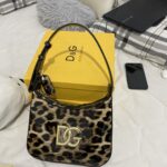 D&G نمر (شامل علبه)