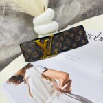 حزام خصر عريضLV