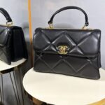 شانيل اسود حجم وسط