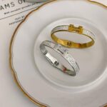 اسواره HERMES  زرقون