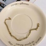 اسوره DIOR ذهبي