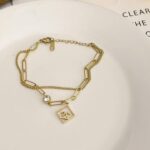 اسواره CHANEL  ذهبي