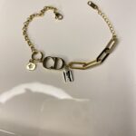 اسواره DIOR ذهبي