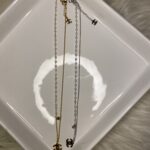 سنسال  CHANEL ذهبي فضي لولو